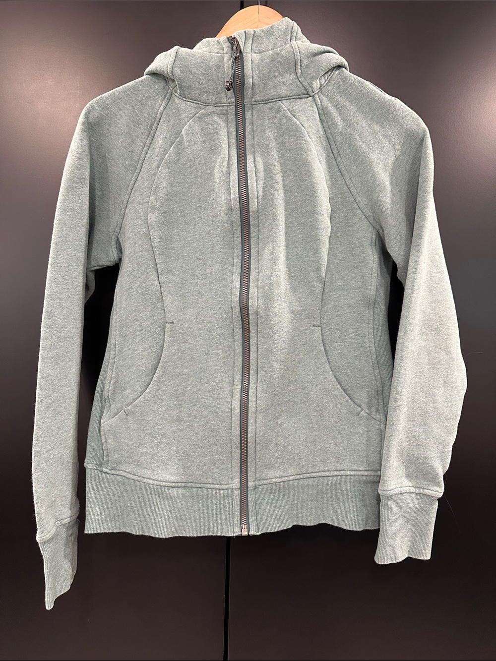 Lululemon Scuba Full Zip Hoodie Heathered Green Size 6 Fleece Jacket Sweatshirt